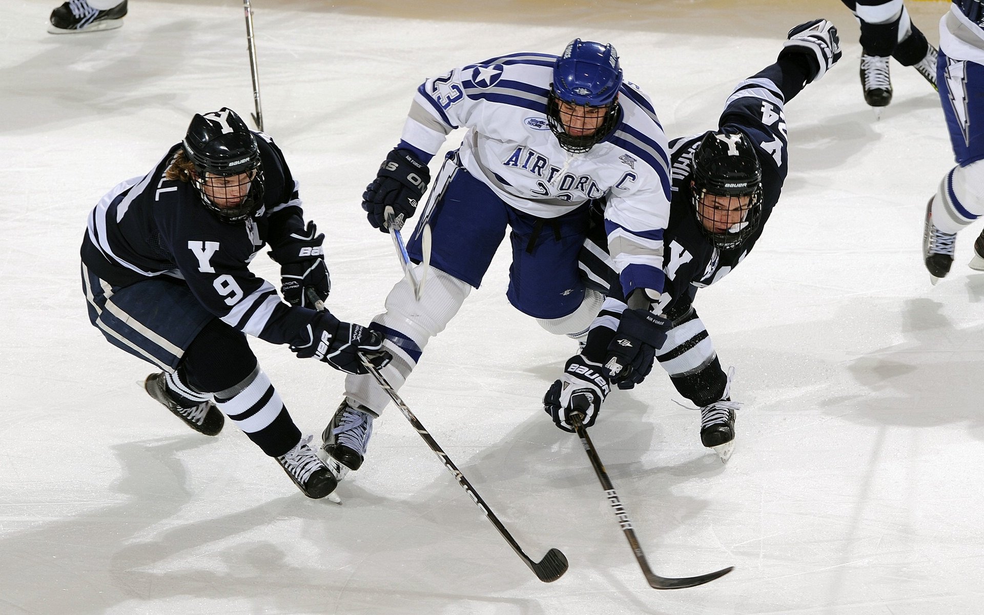 从德里赫特的稳定到沙特的狂飙，当个体锋芒与集体风暴同时闪耀