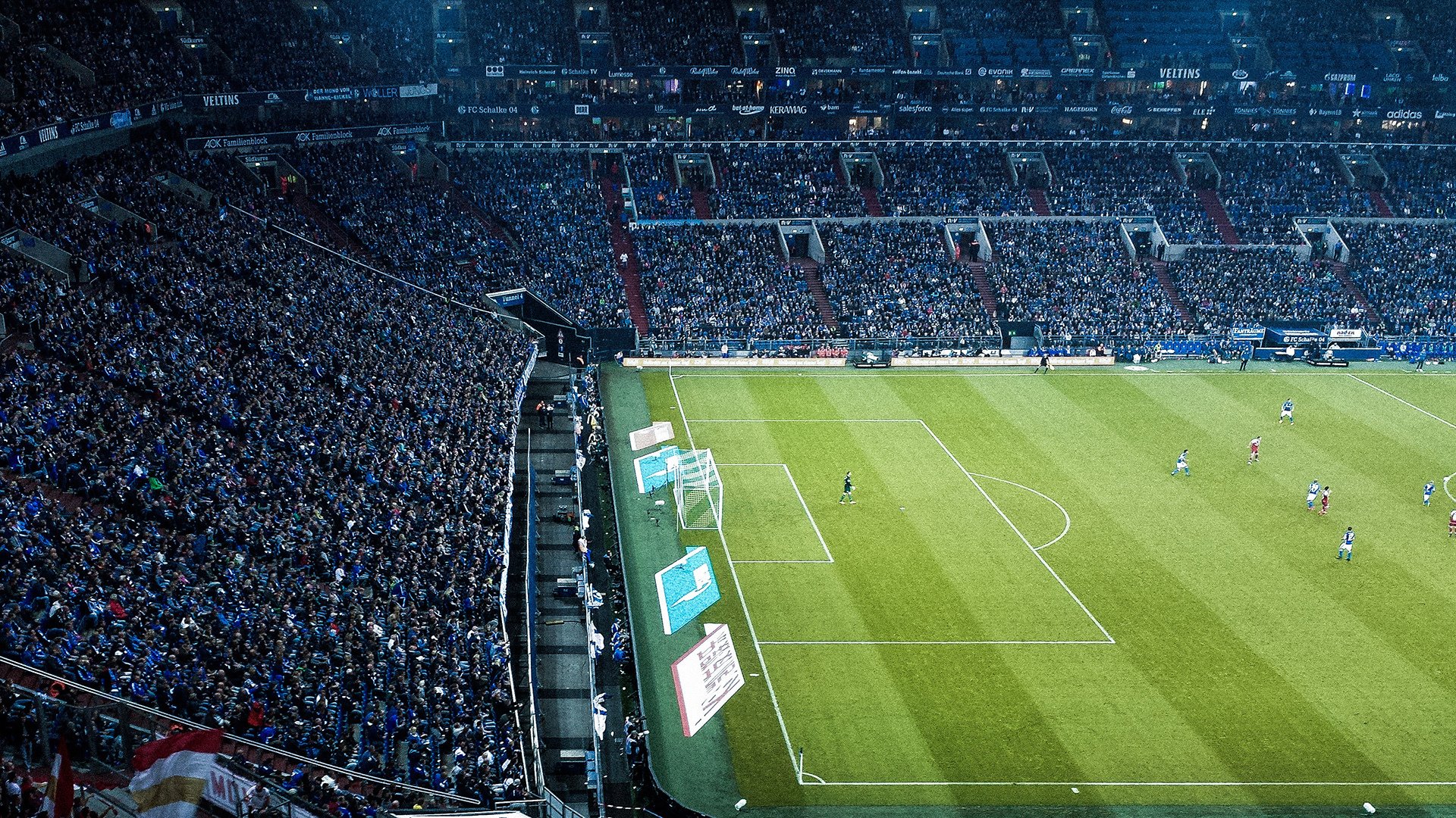 足球与乒乓的奇妙交响,法国铁骑完胜瑞典,奥恰洛夫展现绝对统治